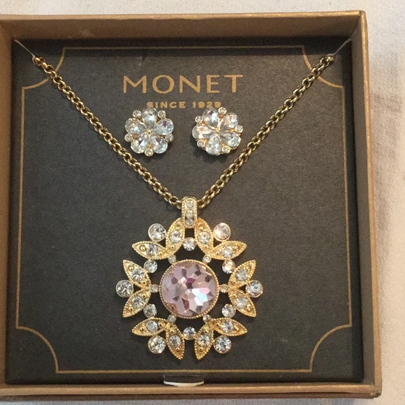 Monet Jewelry - 🌸NWT Just Too Brillant “Monet “New Necklace / Earrings Fun Set🌸Must Have 🌸